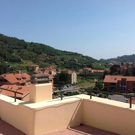 Lacrema Alojamento de Acomodação e Pequeno-almoço Finale Ligure