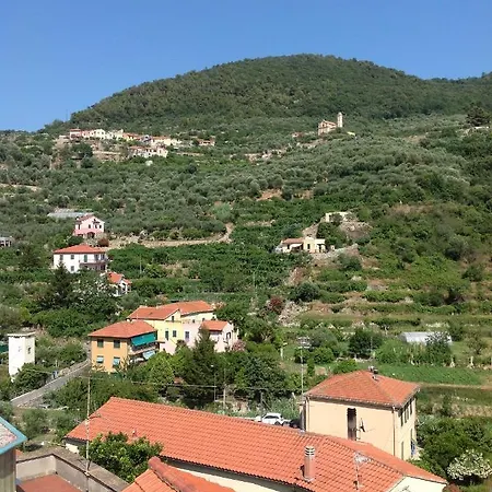 Lacrema