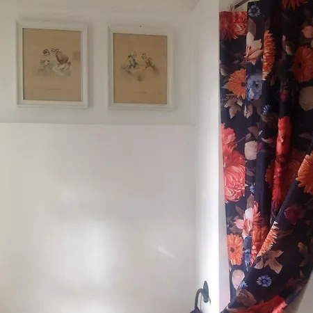 Alojamento de Acomodação e Pequeno-almoço Lacrema