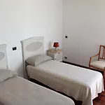 Lacrema