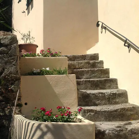 Lacrema 4* Finale Ligure