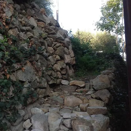 Lacrema לינה וארוחת בוקר 4*