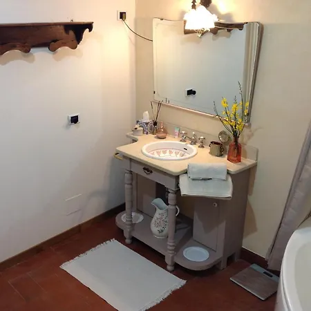 Lacrema 4* פינאלה ליגורה