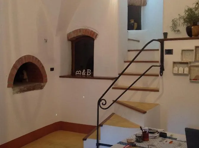 Lacrema Bed & Breakfast 4*